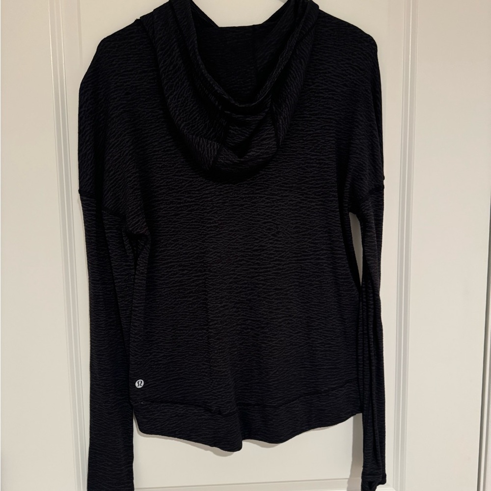 Lululemon Women’s Hoodie - Picture 2 of 3